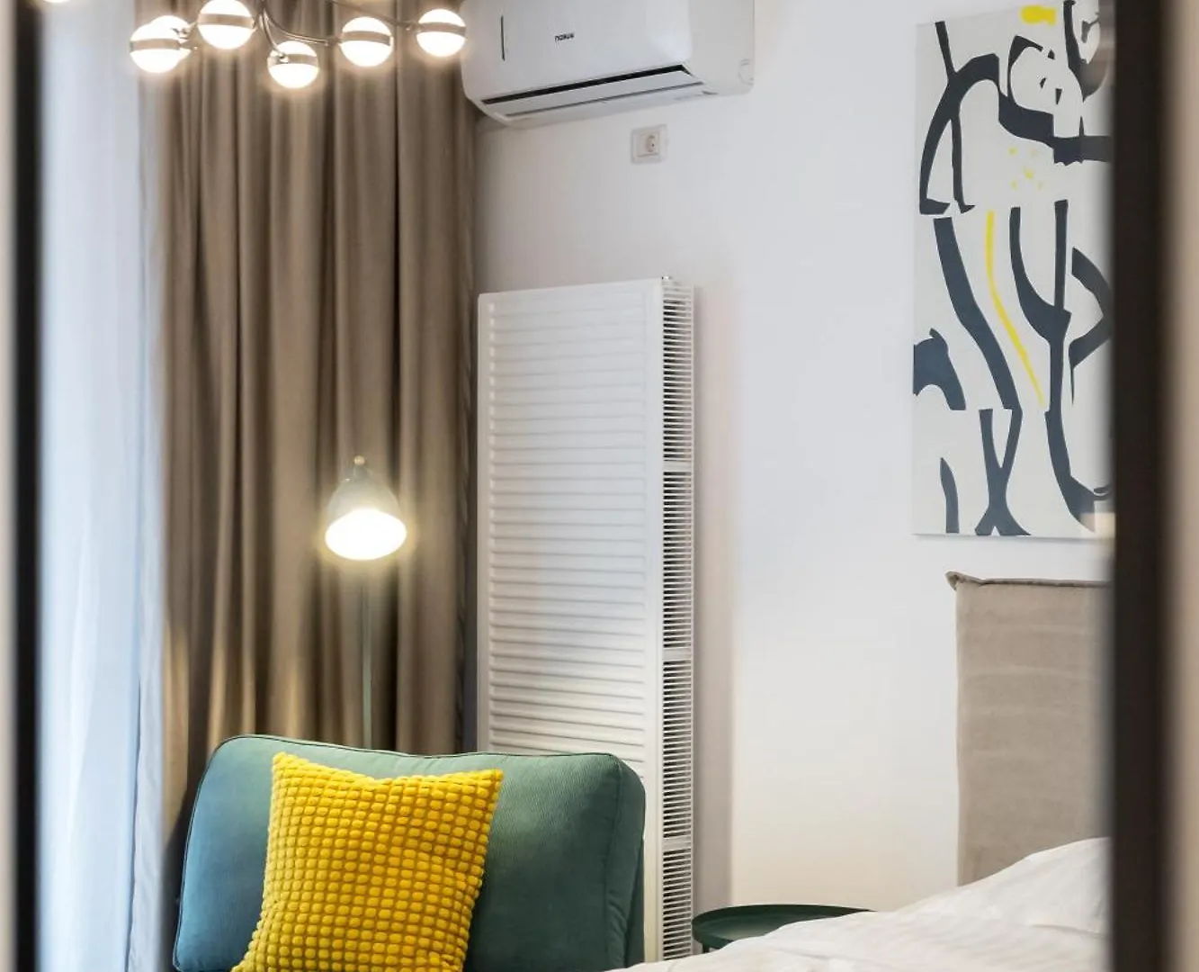 Central Residence Studio P19 Bucharest 0*,